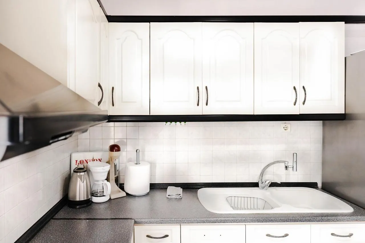Nice Apartment For 3 Ppl In Toumpa Selanik