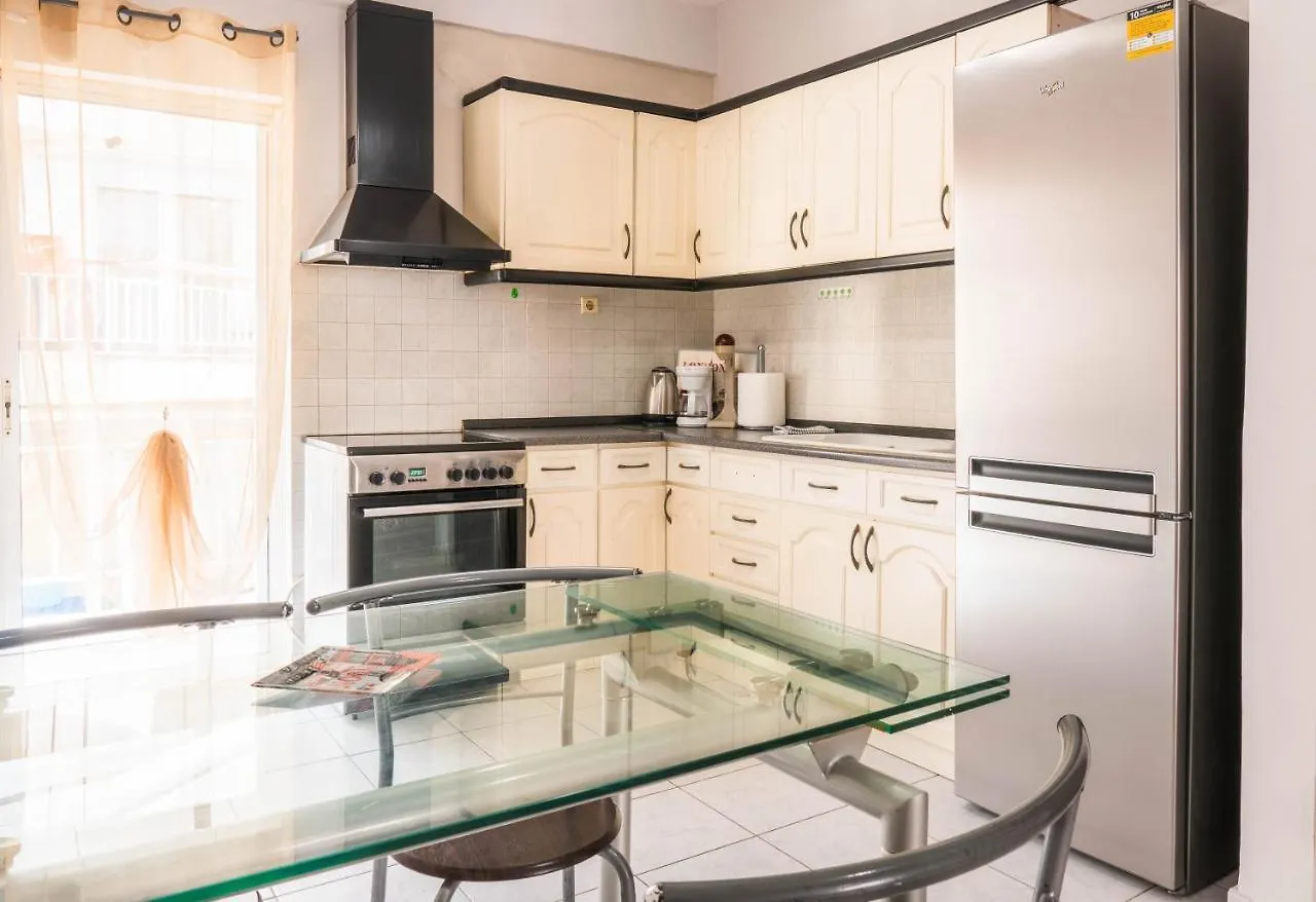 Nice Apartment For 3 Ppl In Toumpa Selanik